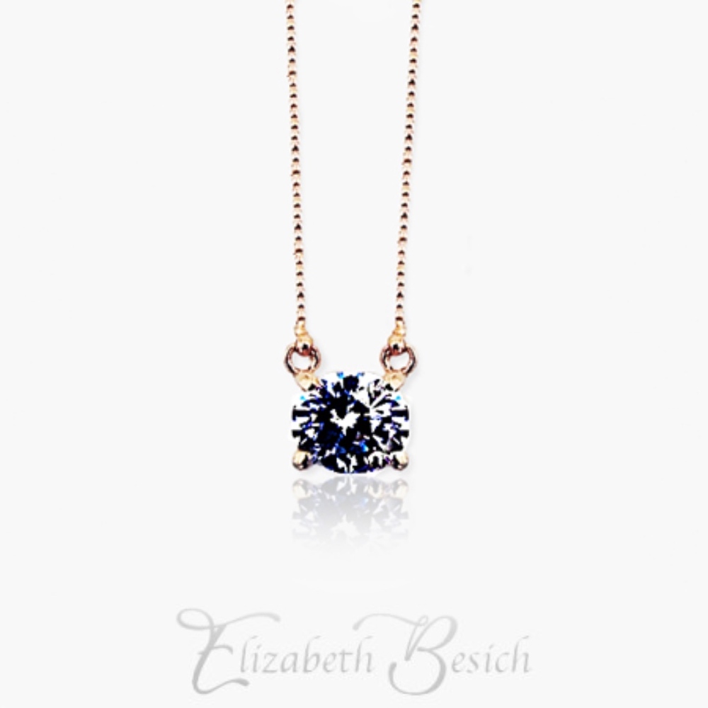 Elegant Pendant Necklace